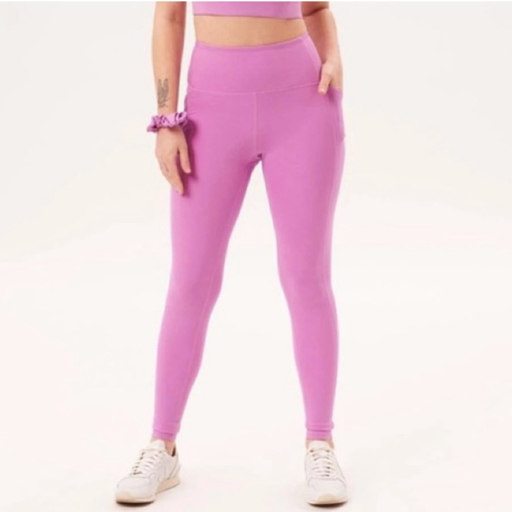 Girlfriend collective compressive pocket leggings